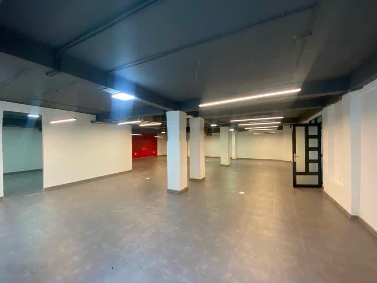 Bán Tòa Nhà 2 Mặt Tiền đường Bùi Thị Xuân Quận 1. DT 7x29m Kết Cấu 8 Tàngaos | giá 78 tỷ TL