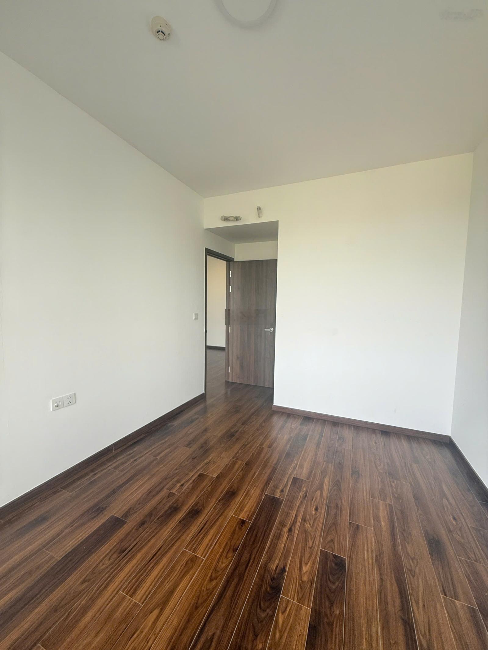 Giỏ hàng chuyển nhượng Mizuki Park. Đã có sổ hồng. Căn 2PN giá chỉ từ 3,4 tỷ. LH: 0935470097