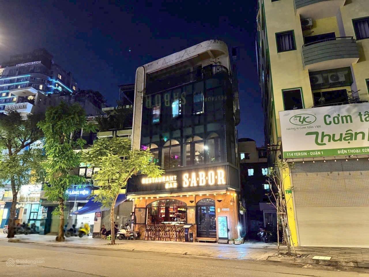 Bán Nhà Góc 2 MT Yersin P.Nguyễn Thái Bình Q1, DT 12x16m CN 183m2, 4 Tầng Giá 165 Tỷ