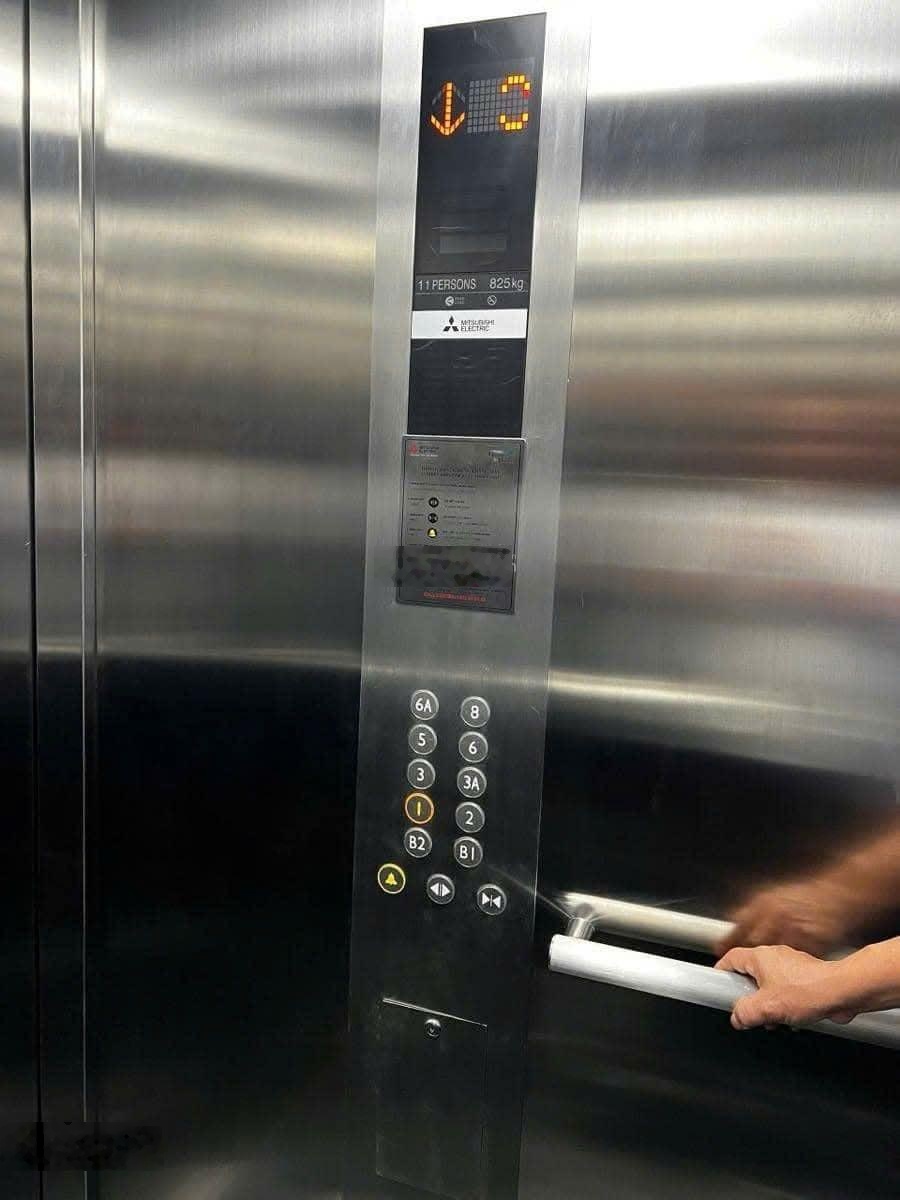 Bán nhà 6 tầng thang máy, ô tô tránh, kinh doanh, trung tâm Hoài Đức, Hà nội 12.3 tỷ