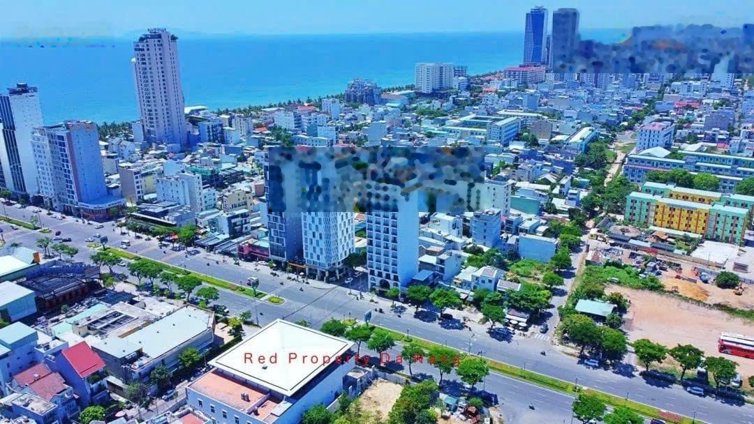 Cặp đất sát góc đỗ bá siêu đẹp - ngang 10m - 300m chạm sóng biển mỹ khê