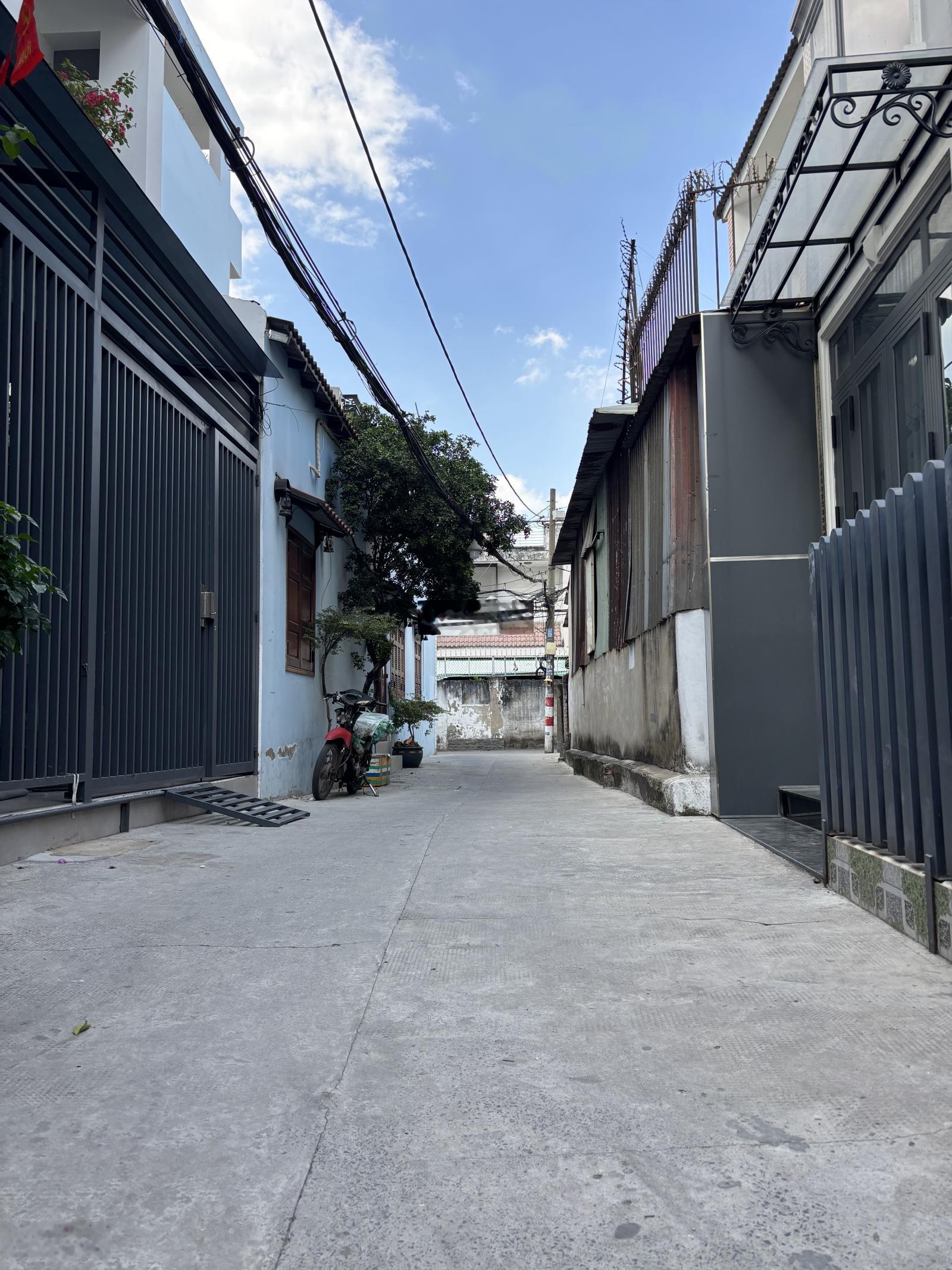 Phan huy ích - sát emart - ngang 5m cực hiếm