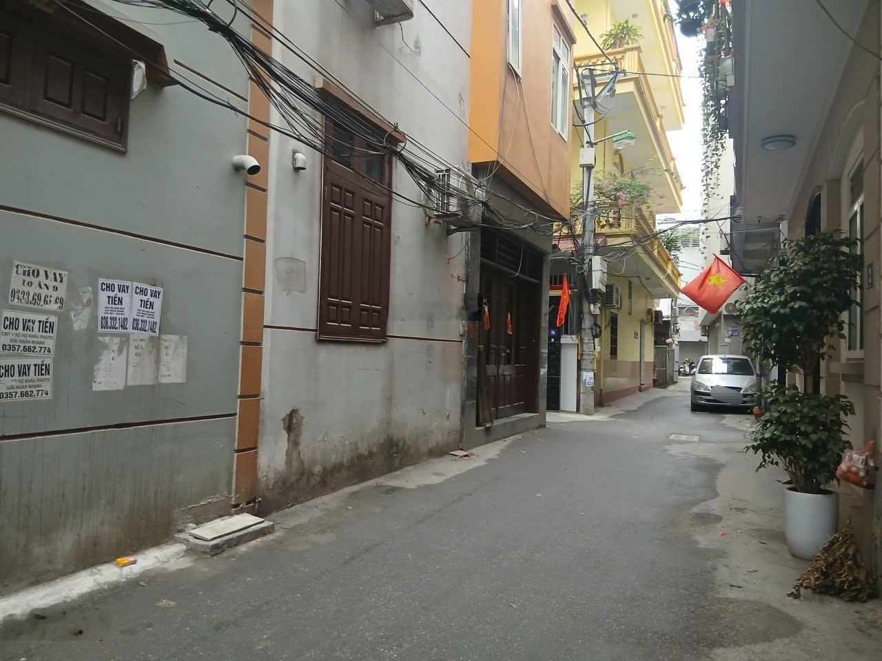 Bán nhà Đại Mỗ sát Vạn Phúc, 80m², giá 12.2 tỷ, nhà dân xây, full nội thất, ôtô đỗ cửa, vào ở ngay