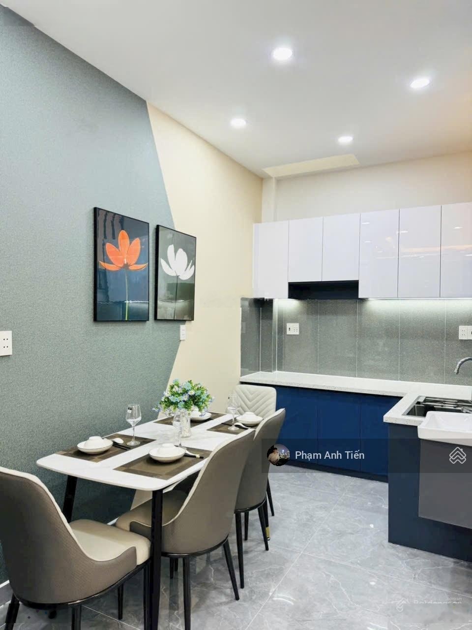 Hẻm xe hơi 5m, nhà Bùi Quang Là, Gò Vấp, gần chợ Tân Sơn Nhất. DT 73,8m2, sổ hồng riêng