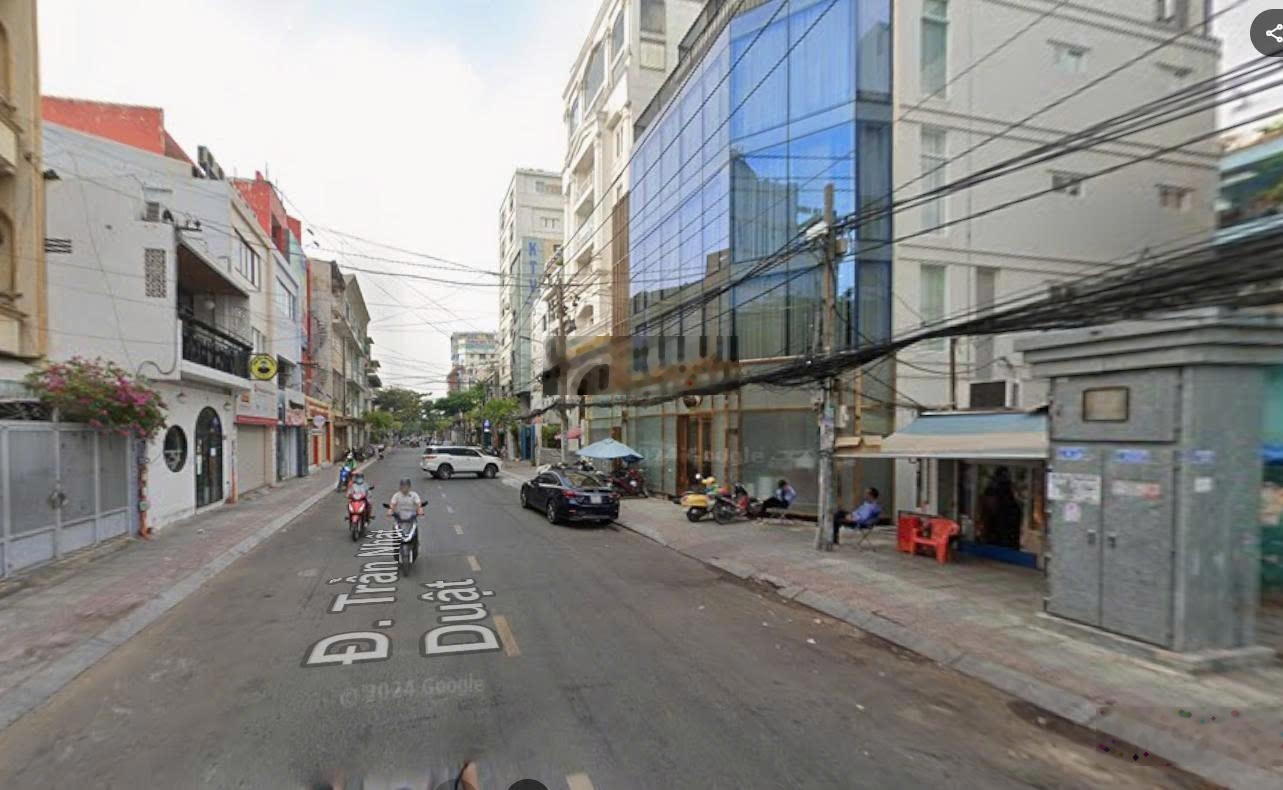 Bán nhà mặt tiền trần nhật duật, quận 1 - dt 5x18m - 7 tầng - 120tr/th - giá 35 tỷ