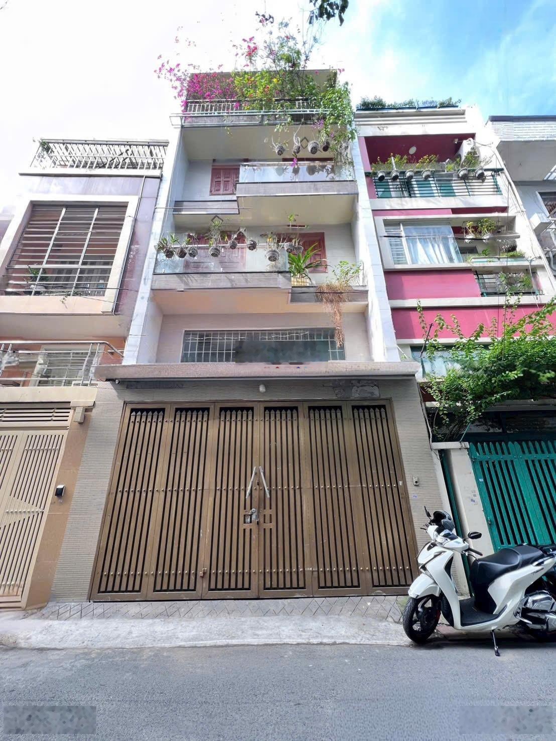 Bán Nhà 5 Tầng (5.4x15m) Hẻm Xe Tải 373/ Lý Thường Kiệt, P.9, Quận Tân Bình, Giáp Quận 10