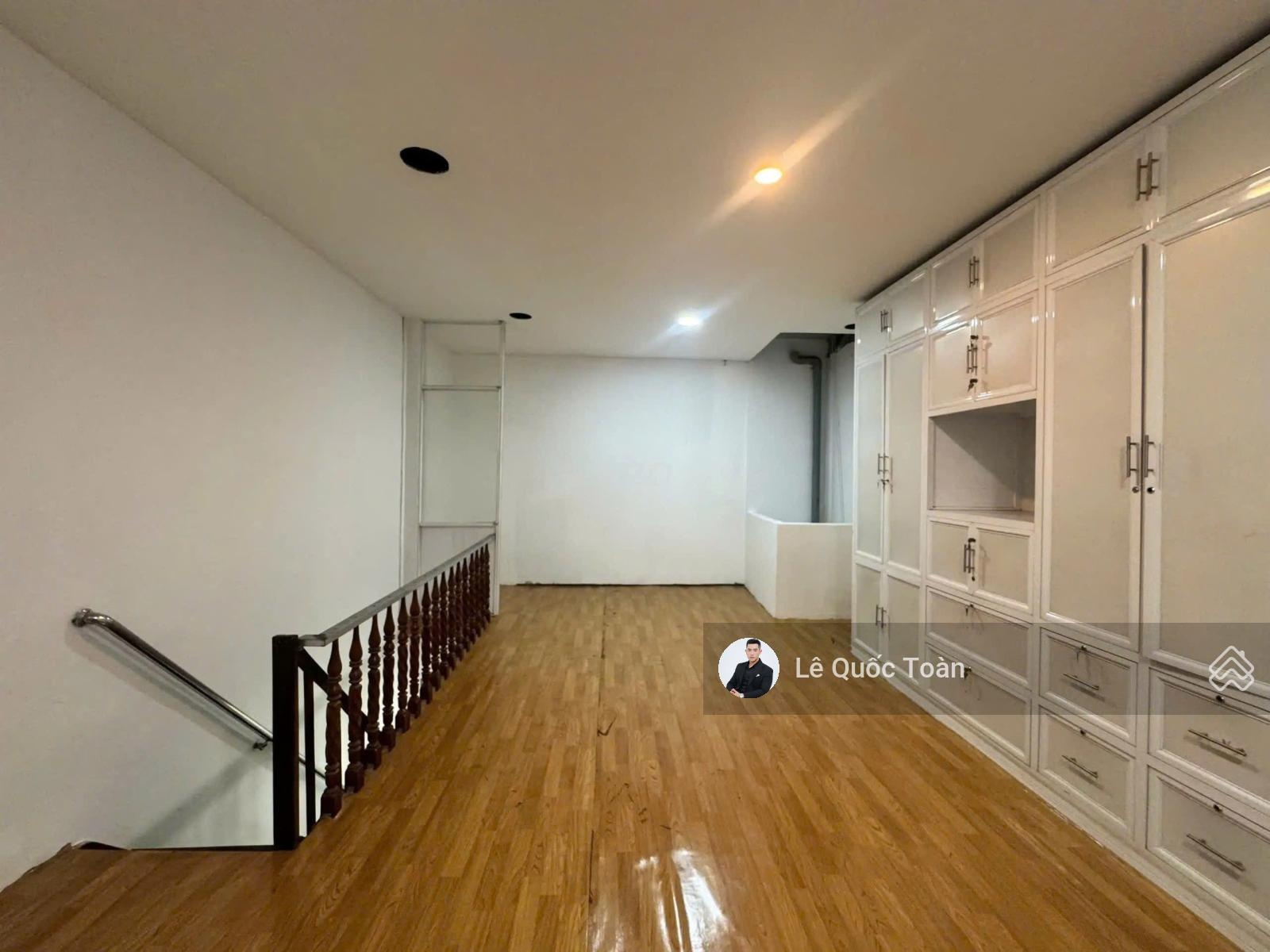 KINH DOANH TỐT! MT Nguyễn Phúc Nguyên, Q3. Ngang tận 5x11m - 53.9m2, 2 tầng tiện xây mới chỉ 14 tỷ