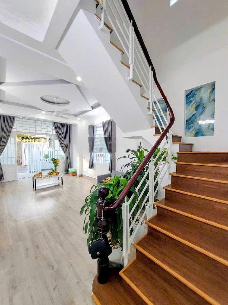 Hxh tới nhà - nhà bè -nhỉnh 4-60 mv - nhà to giá bé