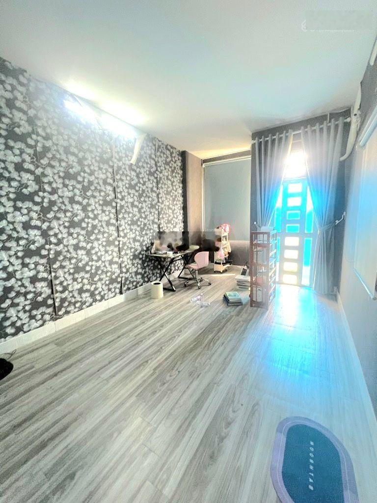 Chỉ 7.3 tỷ sở hữu nhà mặt tiền lưu hữu phước quận 8, 70m ngang gần 5m, full nội thất vào ở ngay