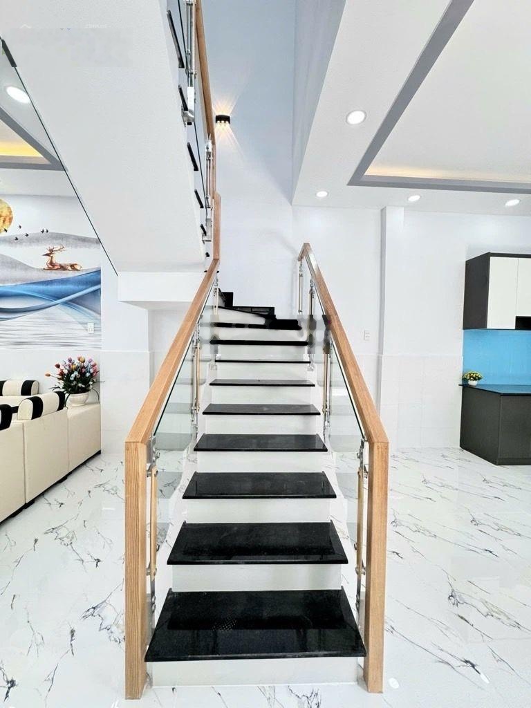 Bán nhà mặt tiền đường 16a - gò xoài - ô tô ngủ nhà - 4 x 17m - 2 tầng - hơn 6 tỷ -2pn 2wc