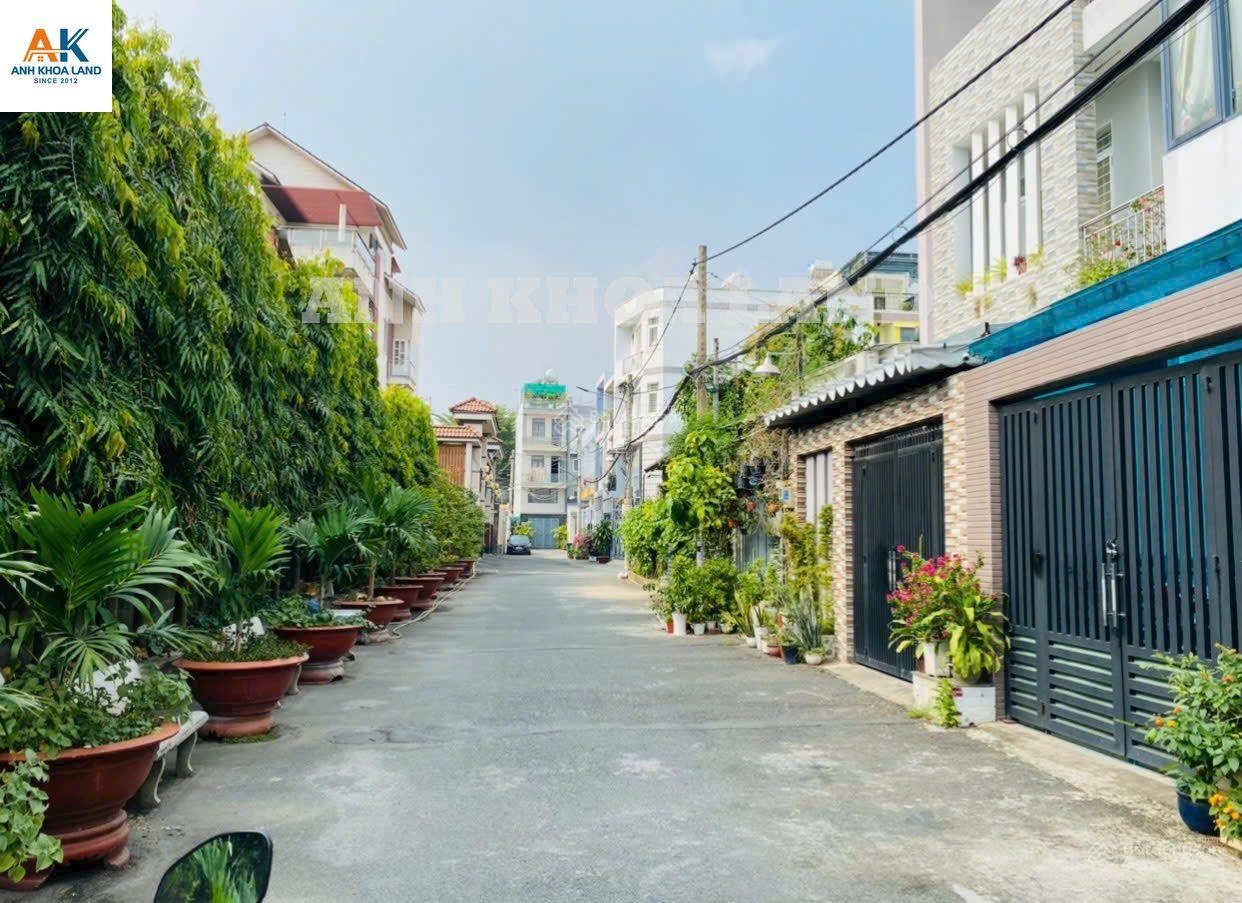 Hàng cho nhà đầu tư xây CHDV, P.Linh Trung, ngay mặt tiền Lê Văn Chí 86m2 7.X tỷ