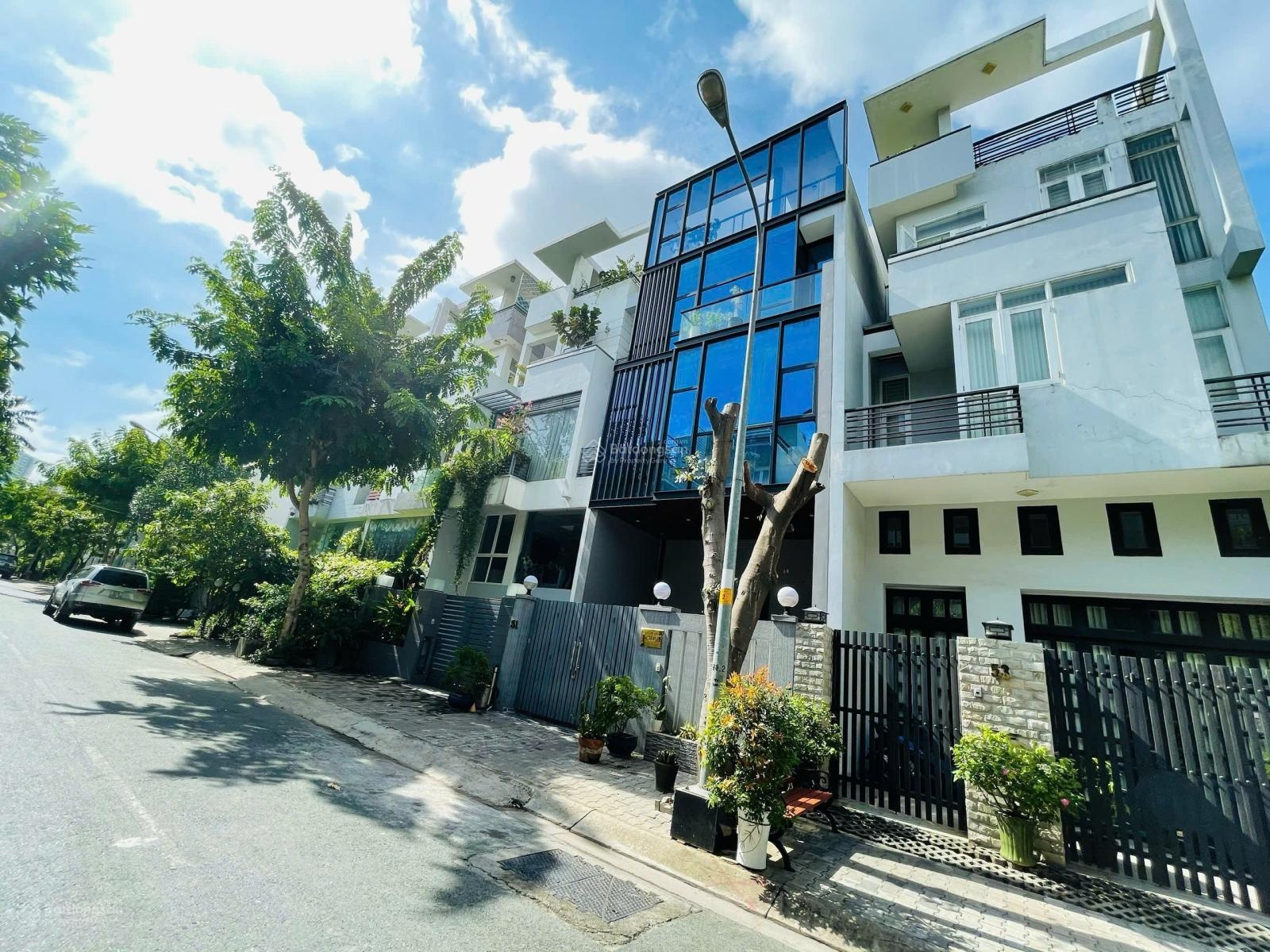 Ngộp bank bán rất gấp mặt tiền Xô Viết Nghệ Tĩnh - DT 5.3x27m - 4 tầng - HĐT 70 tr/th - giá 25 tỷ