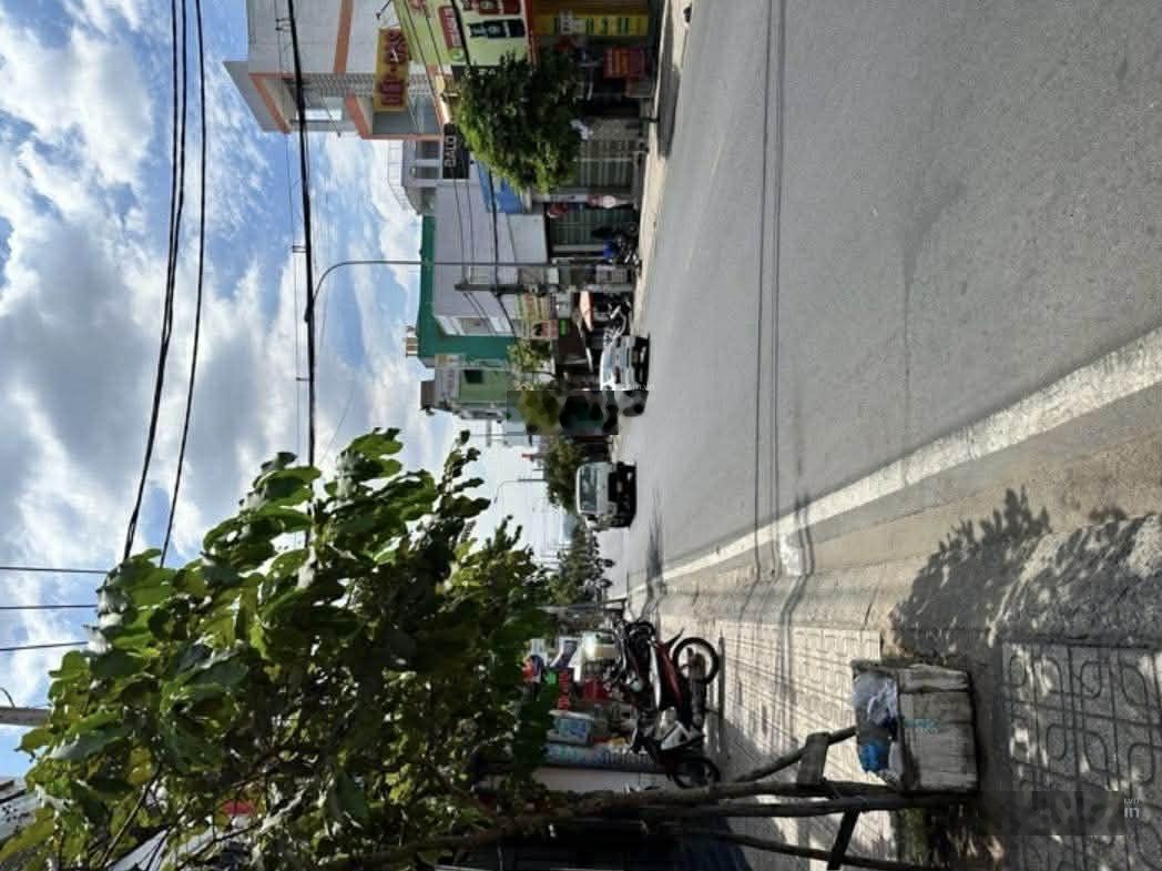 Bán đất tặng nhà c4 chợ thủ đức, 59m2, 3.58 tỷ.