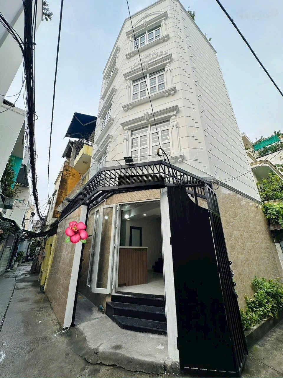 Bán Nhà Bùi Đình Tuý Quận Bình Thạnh : 6x 7 - 4 tầng - Hẻm Xe Hơi -7,2 tỷ TL