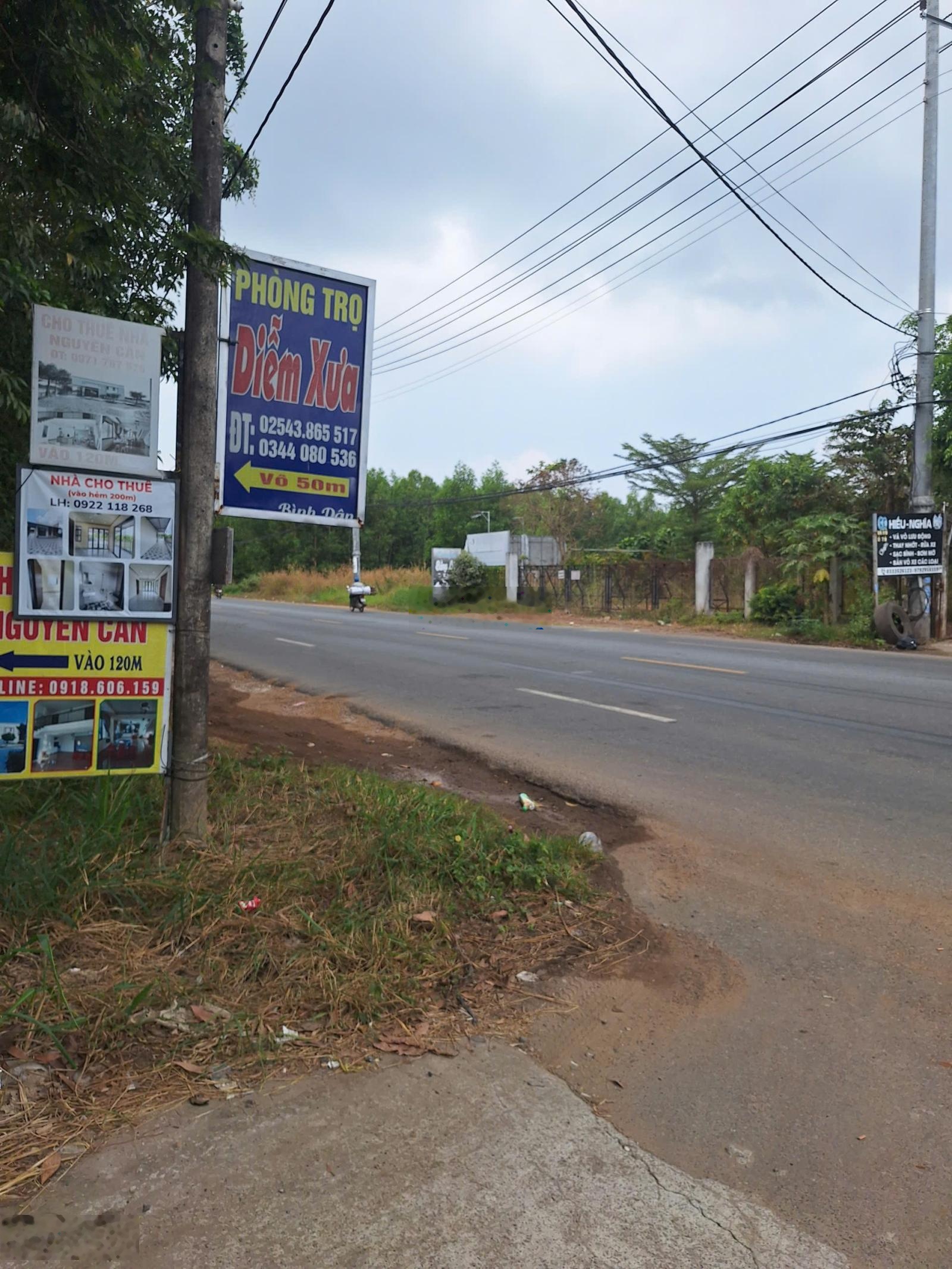 Chính chủ gửi bán lô đất F0 Long Đất đối diện cổng kcn Đất Đỏ 132m2/800tr