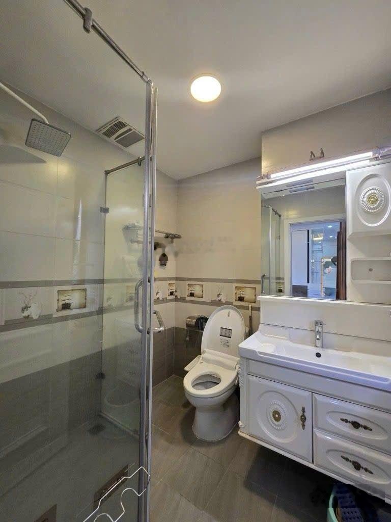 Tin thật-Chung cư đẹp mặt đường nguyễn cơ thạch-lê đức thọ, full nội thất chỉ 8 ,2 tỷ