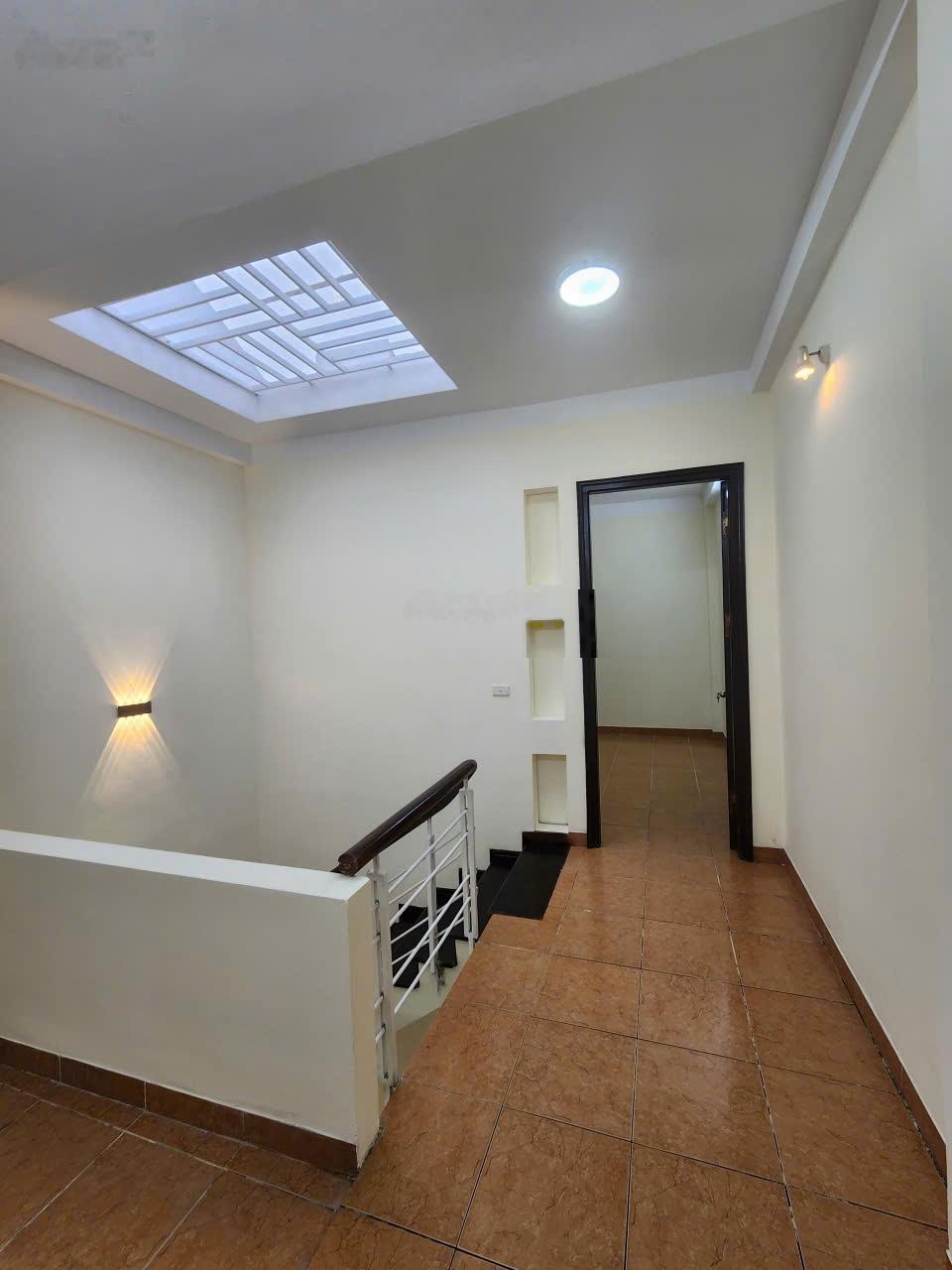 CC bán nhà 146 ngõ 318 Đê La Thành, Ô Chợ Dừa, ĐĐ, HN