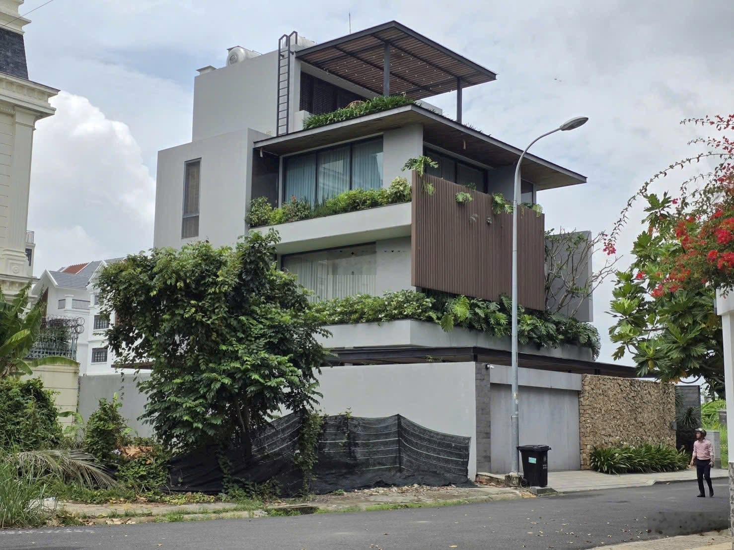 Biệt Thự Quận 2 nở hậu 183,2m2 ~ 196tr/m2 Phường An Phú. Khu dân cư Văn Minh