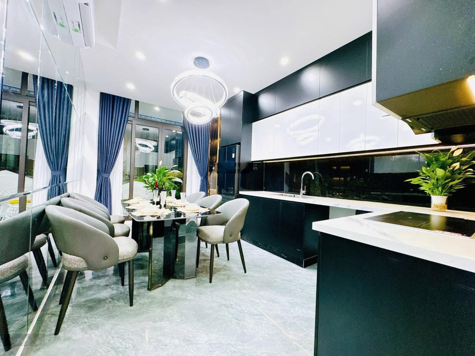 NHÀ PHÂN LÔ TRẦN DUY HƯNG THANG MÁY KINH DOANH ĐỈNH Trung tâm Cầu Giấy, 55m/6 tầng hơn 16 tỷ