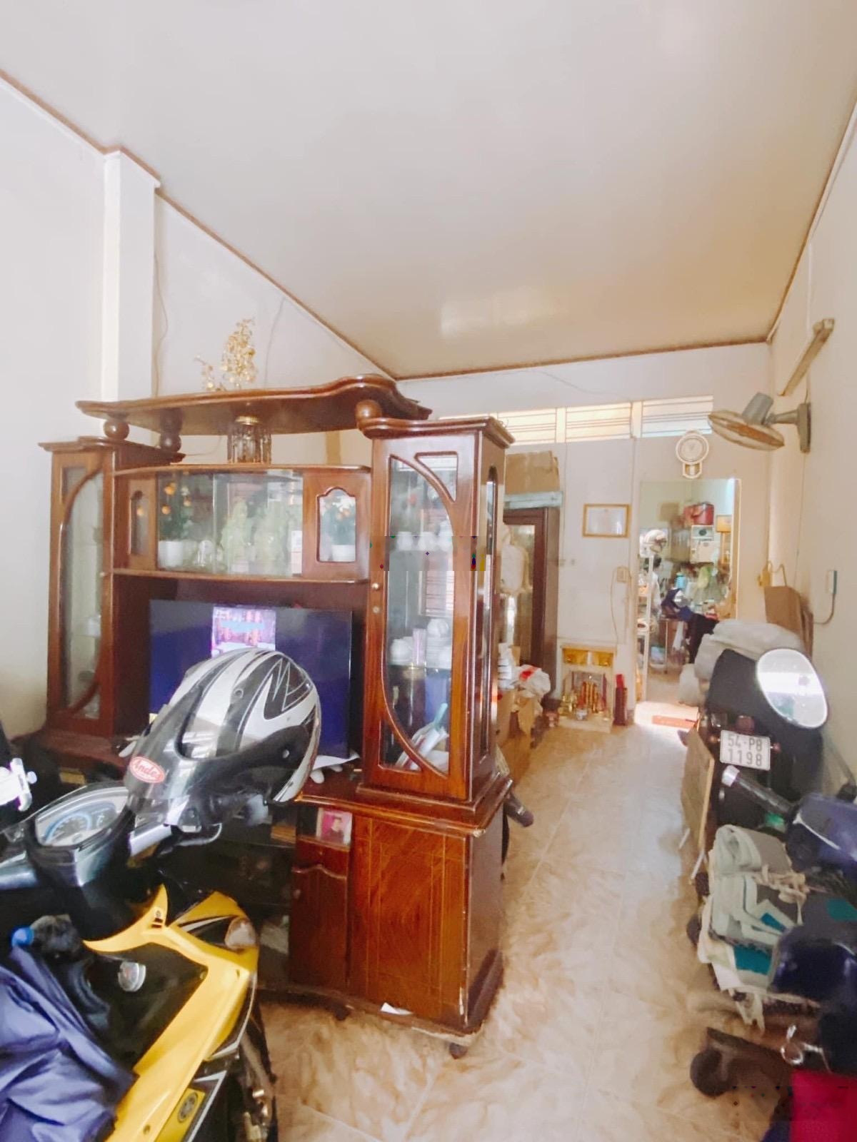 Nhà bán Tân Bình P5 Cách Mạng Tháng Tám HXT thông nở hậu, giá 6.5 tỷ