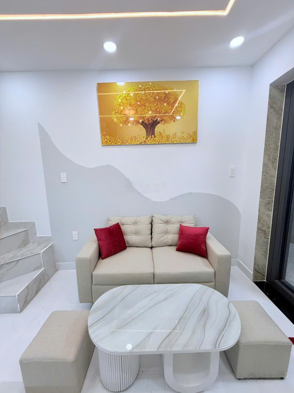 Hàng hiếm Tân Phú - Nhà riêng dưới 3 tỷ - Đúc 2 lầu mới đẹp - 2PN, 3WC, nội thất đầy đủ vào ở ngay!