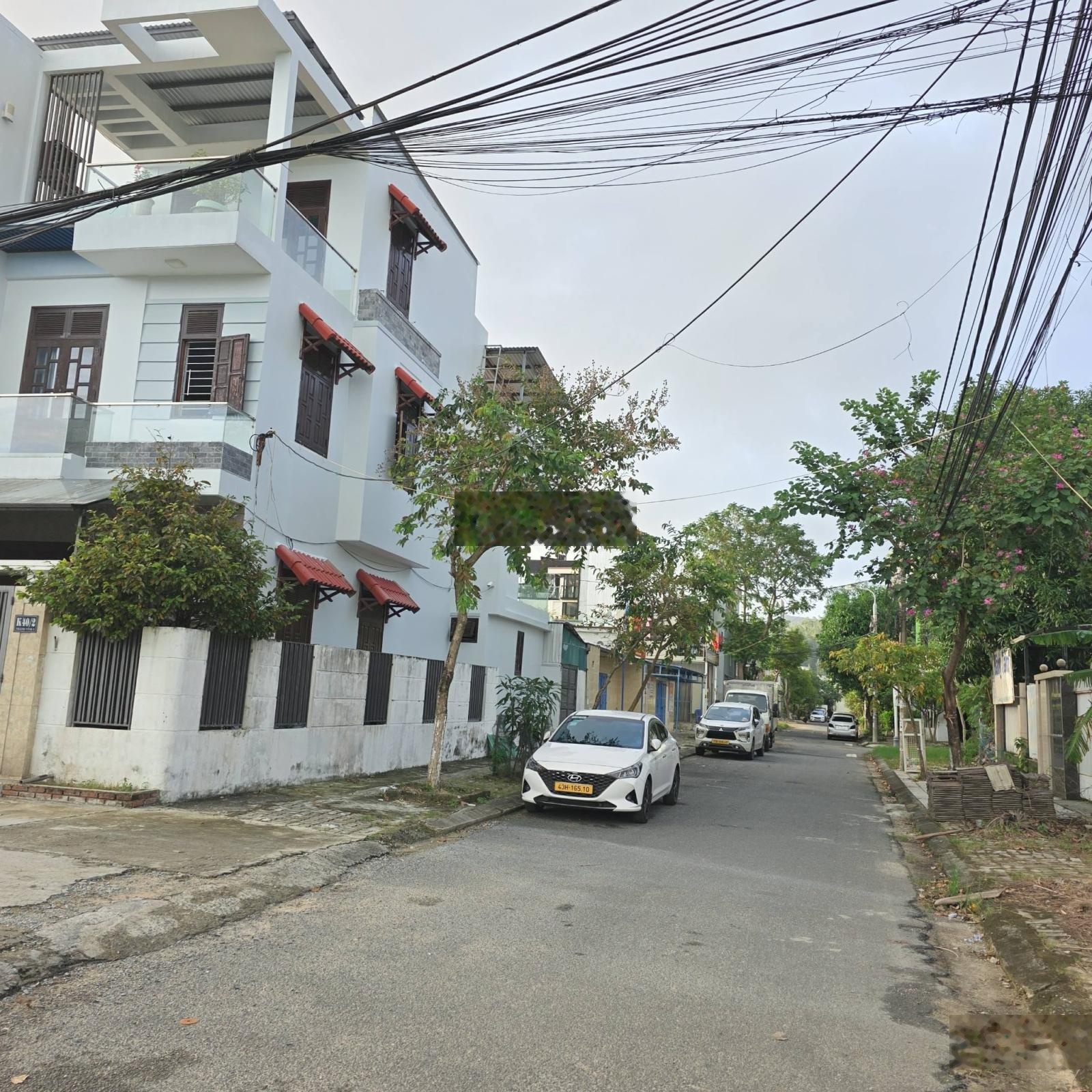 Đất biển lô kề góc 2 mặt thoáng, 100m2, giá tốt thích hợp đầu tư xây căn hộ dịch vụ