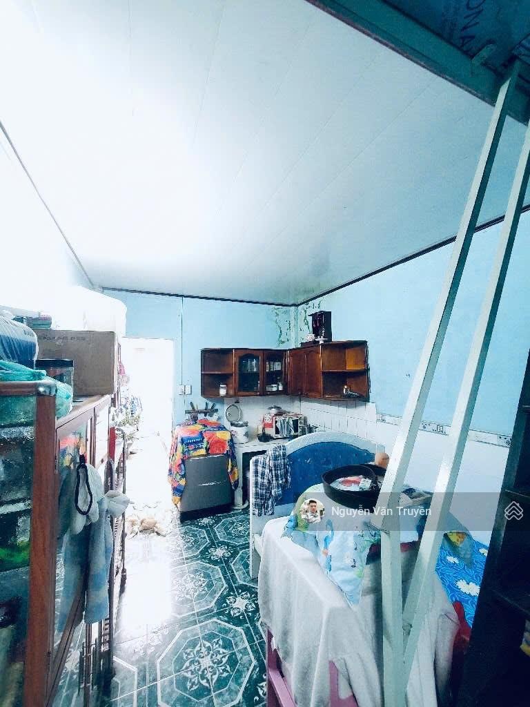 (hiếm) mtkd ngang 4m - ngay bến xe miền đông - đường xe hơi tránh - thích hợp xây mới - nhỉnh 8 tỷ.