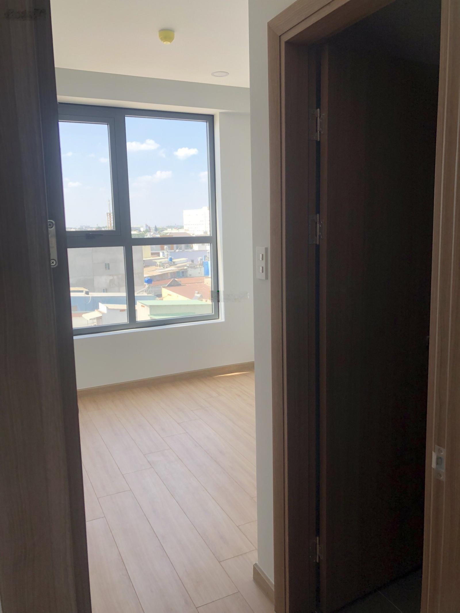 Căn góc hướng đẹp Bcons Green View 2PN-2WC 52m2 giá 2,3 tỷ bao thuế phí, gần Go Dĩ An, Làng Đại Học