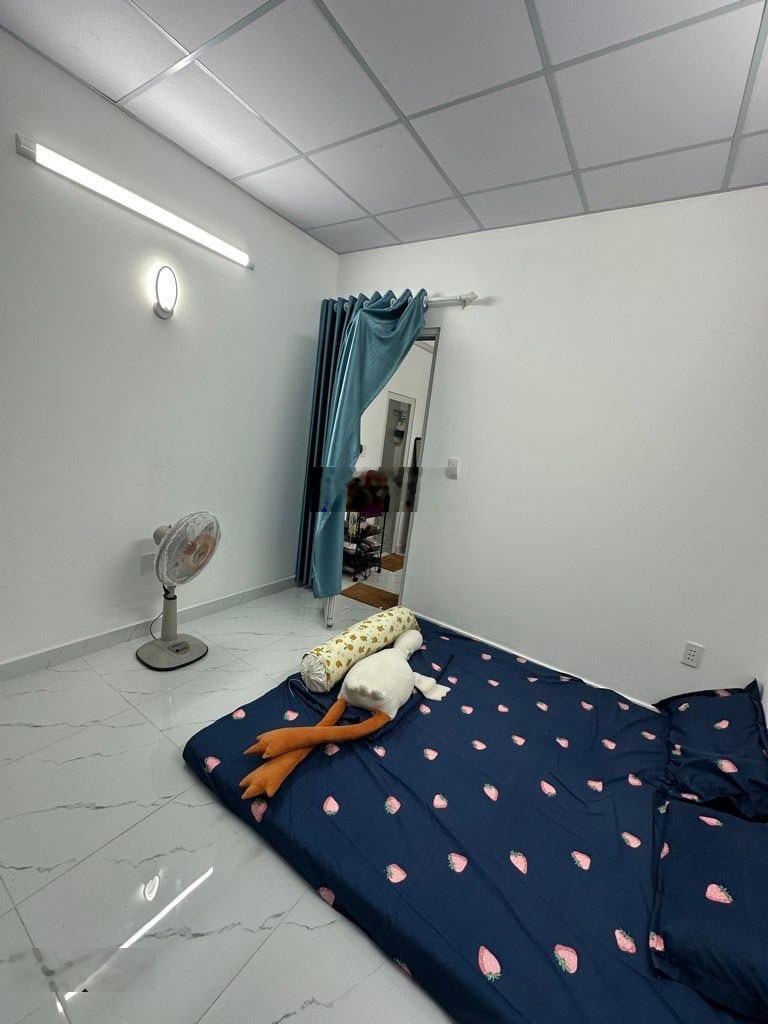 Ngộp Bank - Bán Nhà Hoàng Diệu Quận 4 - 28m2 - 3 Tỷ - Bề Ngang 4m - Nhà Còn Mới Tinh Dọn Vào Ở Ngay