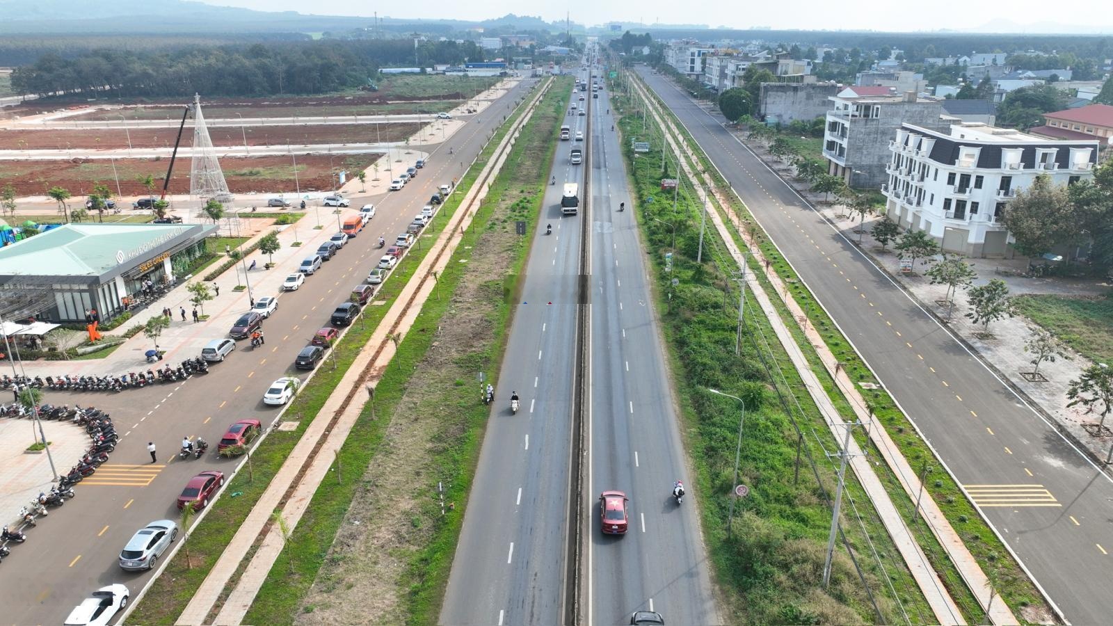 Chủ cần ra gấp 2 lô đất liền kề giá f0 thu tiền về ăn tết