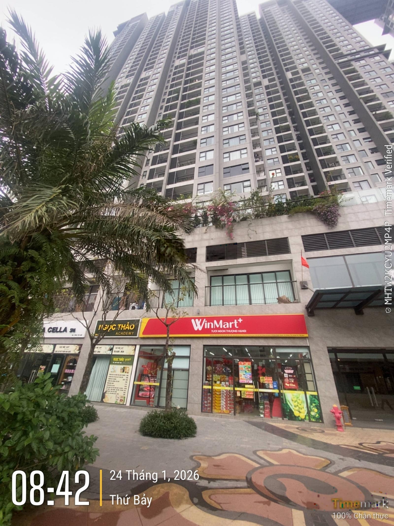 Bán căn shop thương mại tầng một sẵn dòng tiền 15tr/tháng giá bán chỉ bằng căn chung cư 2N