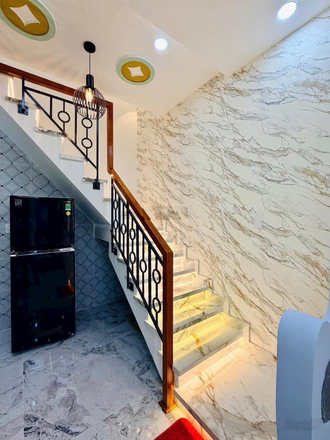 Nhà Đẹp cuối năm 1 trệt 1 lầu DT 38,1m2 đường Vũ Tùng Phường 2 Quận Bình Thạnh