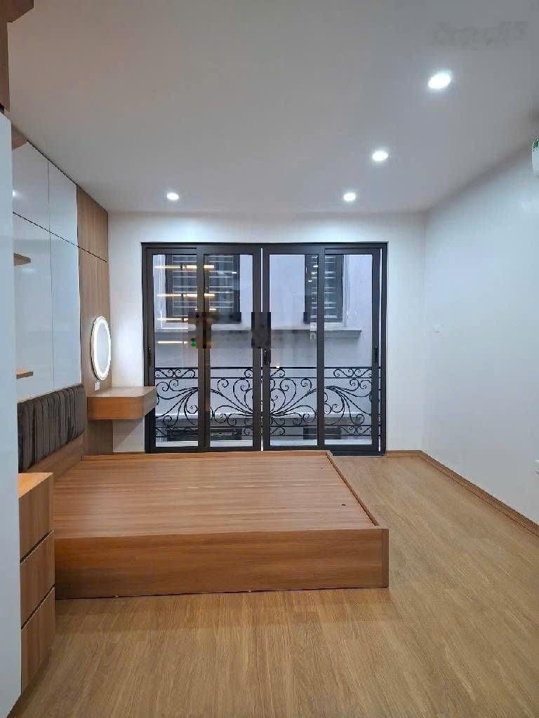 Bán nhà 5 tầng tại Thụy Khuê Tây Hồ giá rẻ