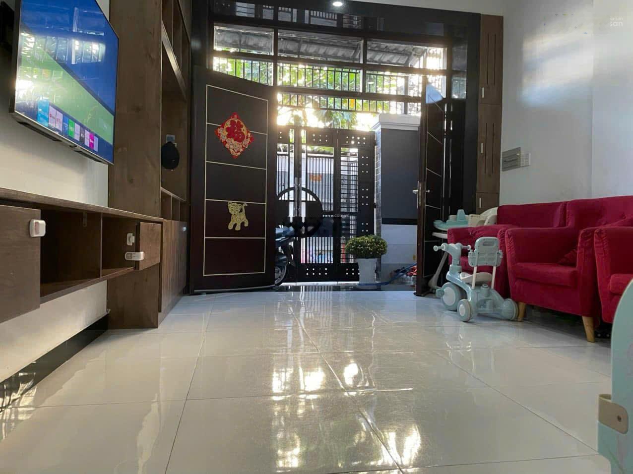 Bán nhà Hẻm xe hơi Đường số 1, P. Tân Phú, Q7, 62m2, 2L, 9.3ty