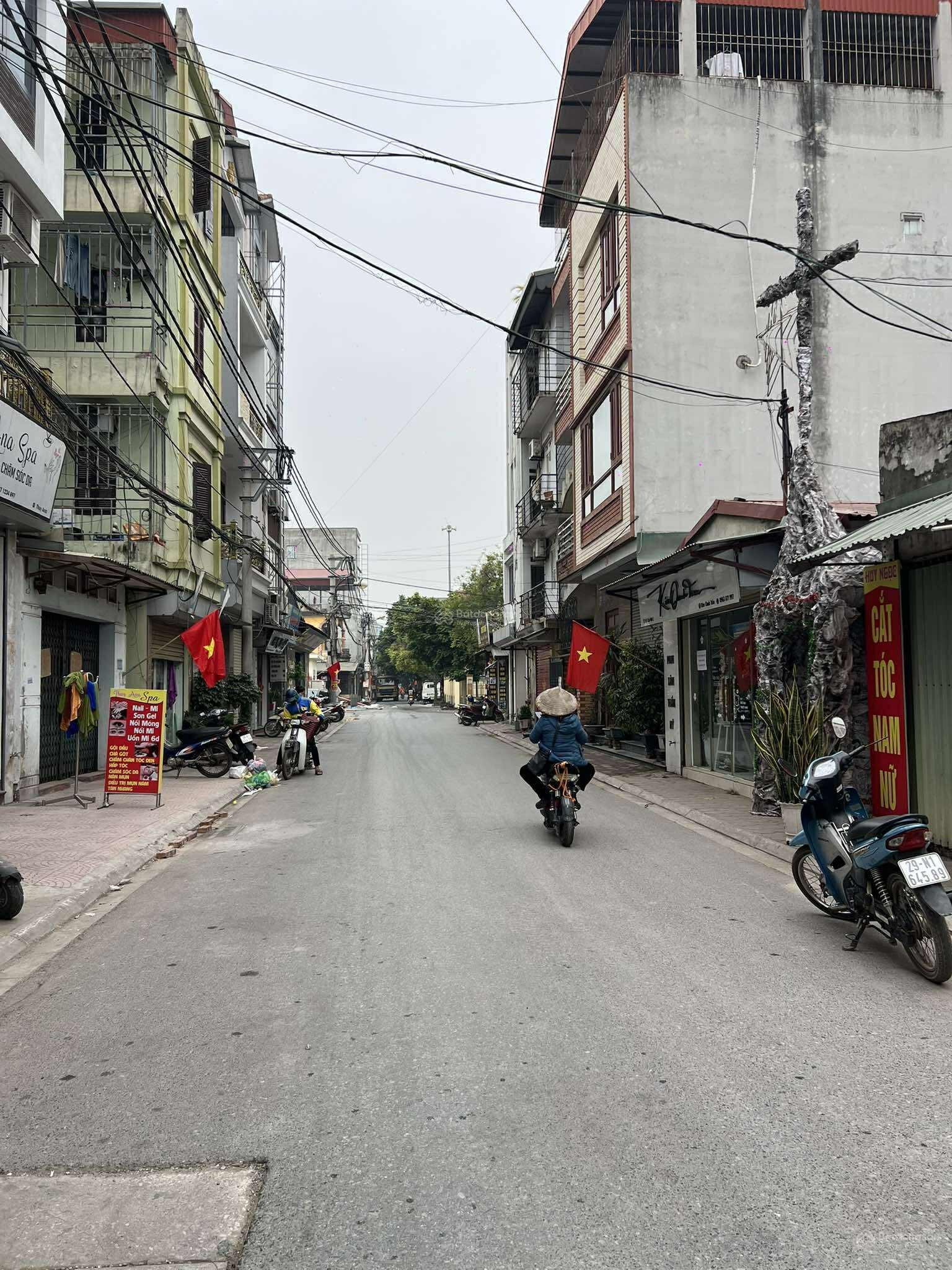 Chủ cần bán đất mặt đường an lạc trâu quỳ gia lâm, 60 m2, giá 8.76 tỷ - lh 0985865658