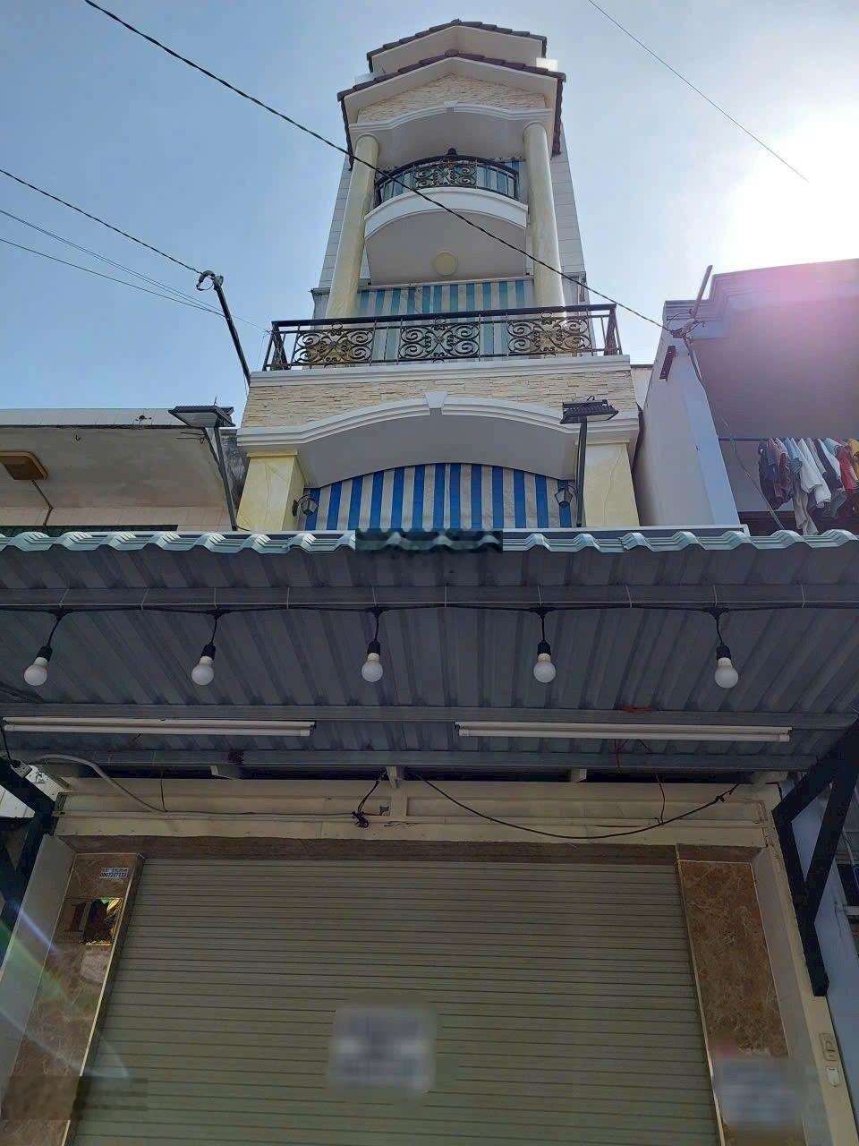 Nhà mặt tiền kịn doanh đường tám danh gần chợ phạm thế hiển P4,Q8