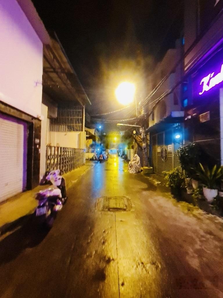 Căn Hộ Dịch Vụ 64 Phòng, 420m2, 10x42m, 5 Tầng, Phan Văn Hơn, gần KCN Tân Bình, An Sương, Metro, T3