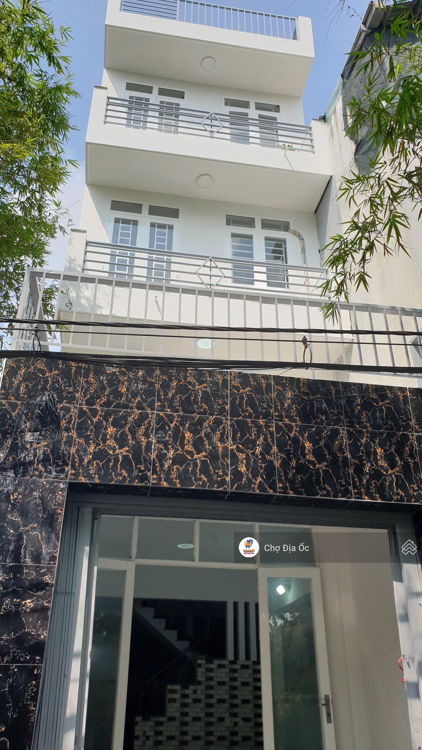 Bán nhà 4x15m, 5PN 4WC 1/ Phan Văn Đối, Bà Điểm, Hóc Môn