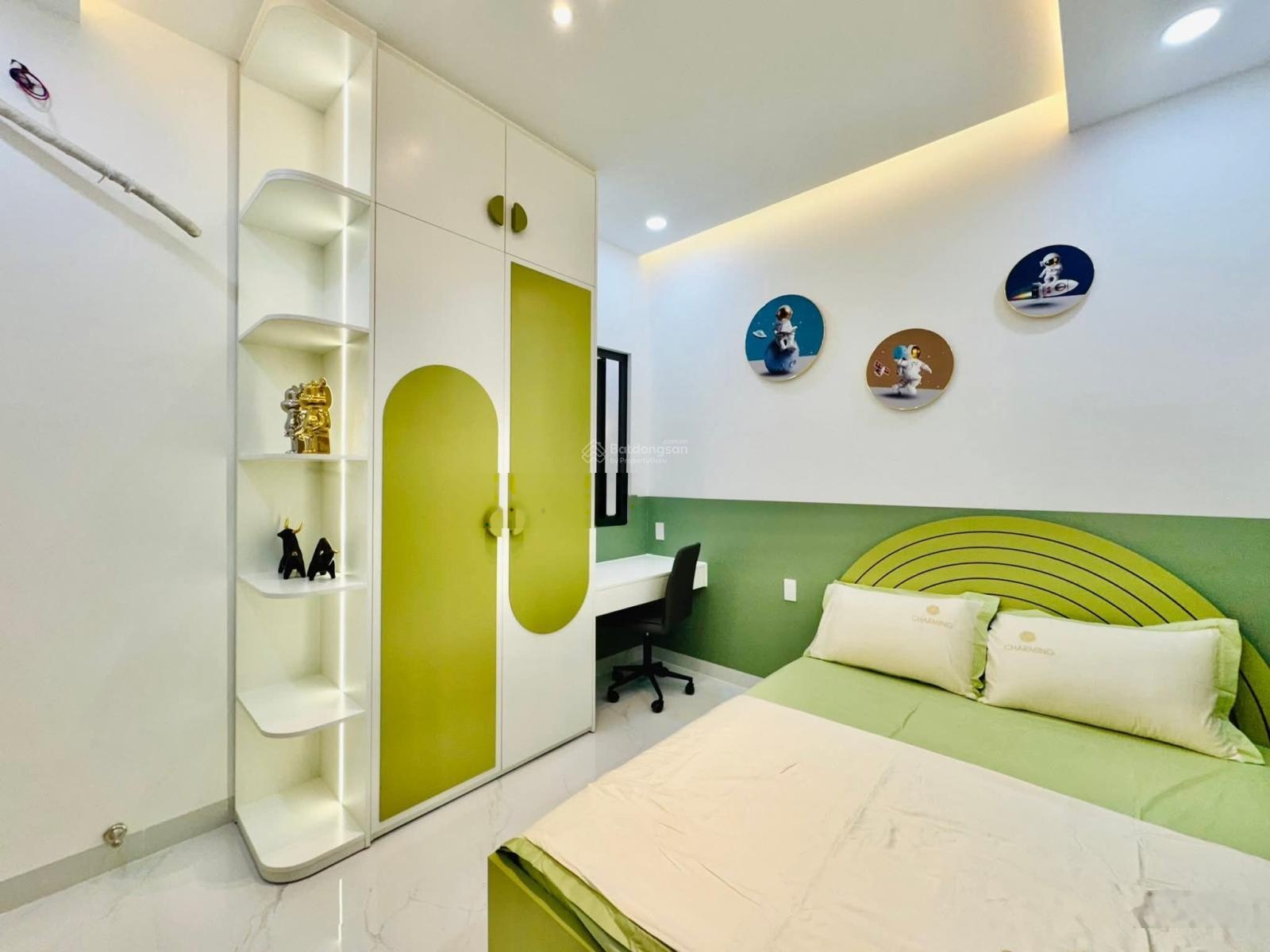 Nhà 1 lầu 69m2 hẻm 2.5m sát mặt tiền Nguyễn Tư Giản, gần chợ Tân Sơn