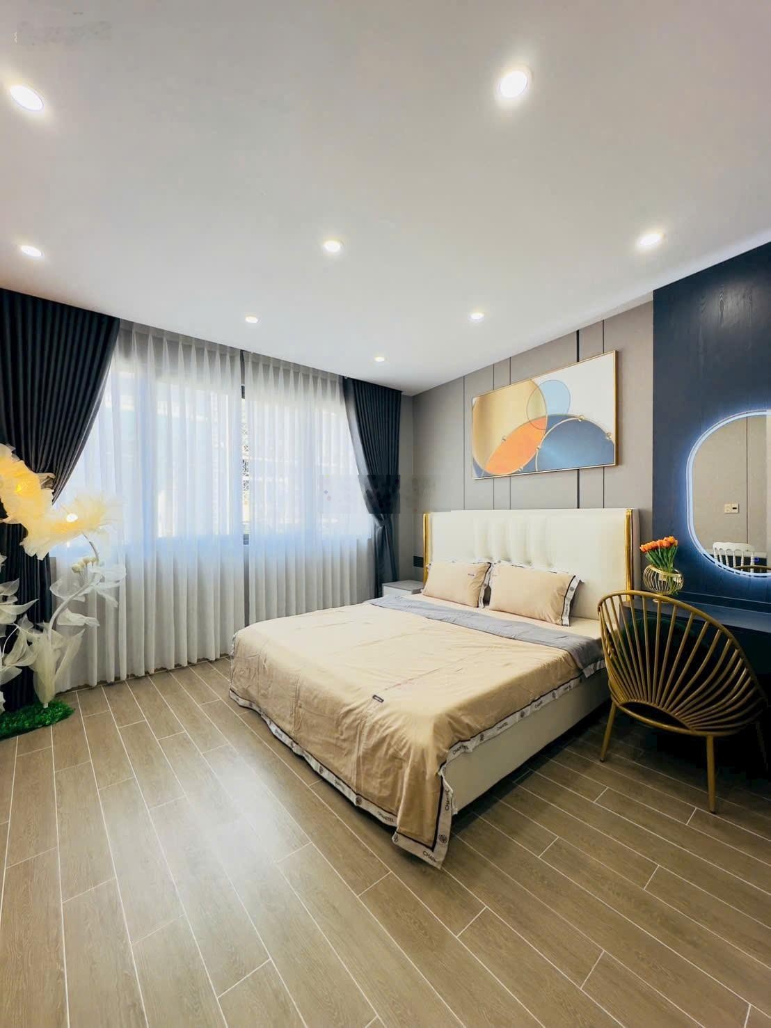 Chính chủ bán nhà 43m² Lê Văn Duyệt, P3 Bình Thạnh. Giá 6tỷ200, xây 4 tầng, sổ riêng. Hẻm ô tô 5m