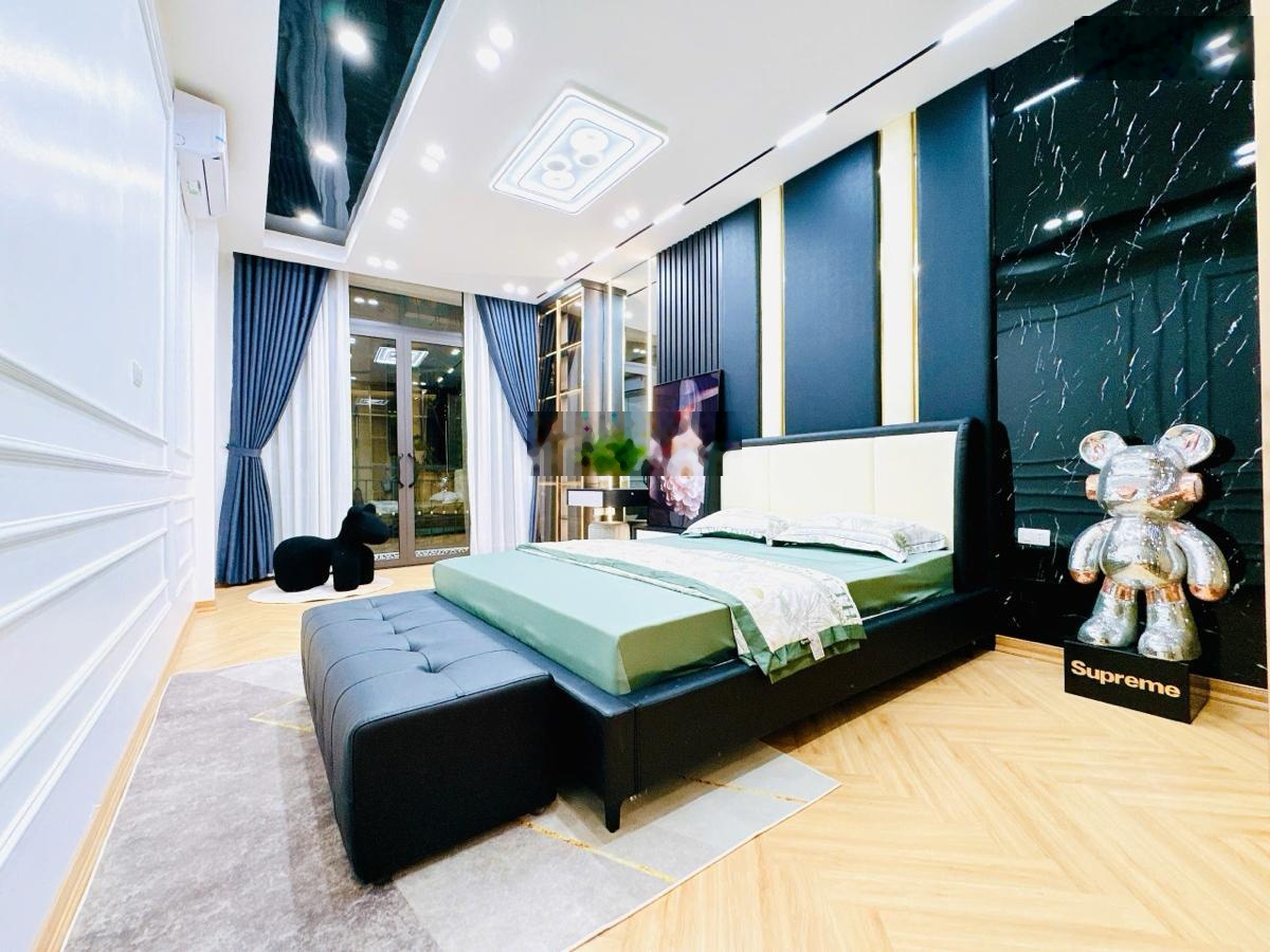 Siêu hiếm trần duy hưng. ngõ thông kd vp. 50m2* 6t thang máy nhập khẩu. sát phố. chỉ nhỉnh 16 tỷ