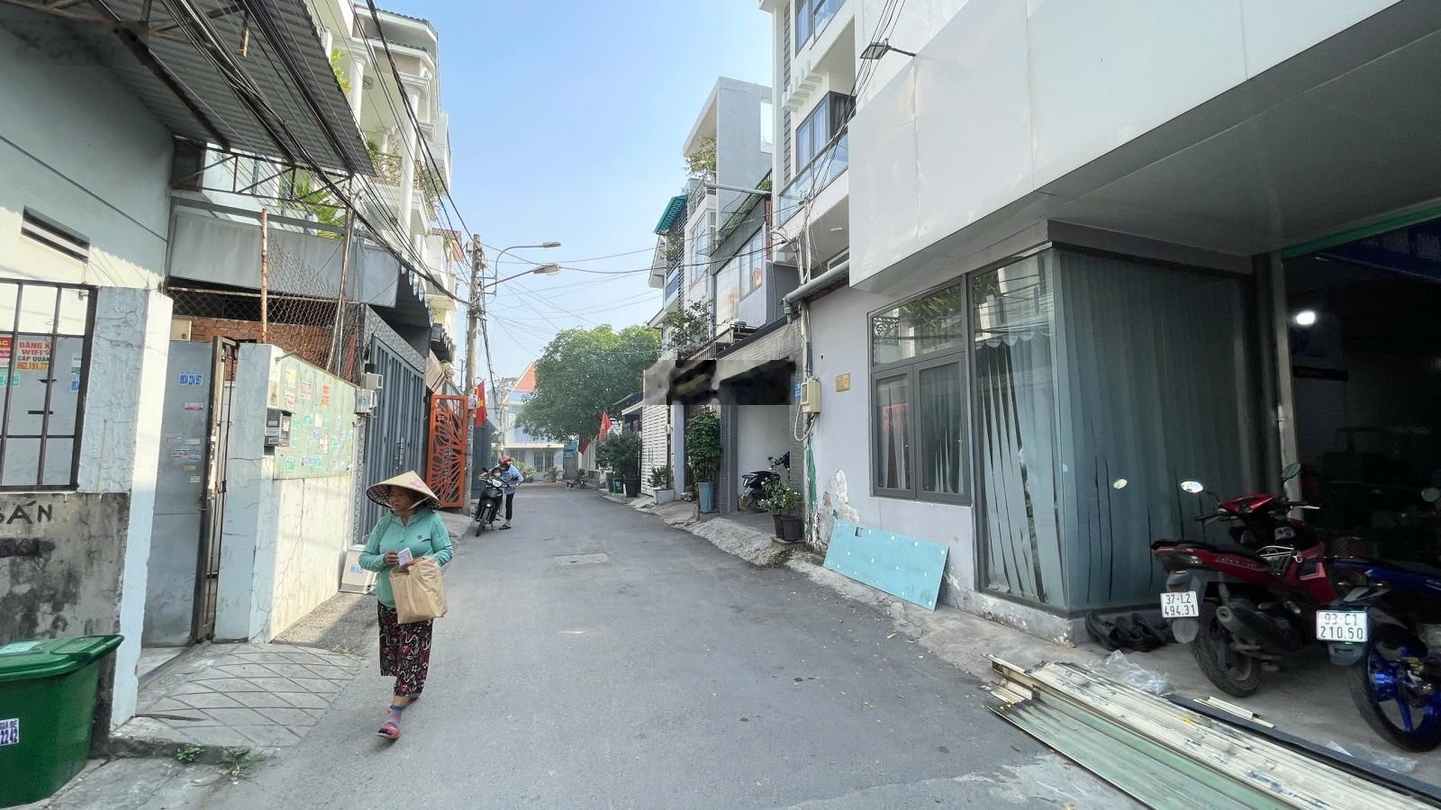 Đất 77m2 - 6,7 tỷ HXH Đường số 39, Linh ĐÔng gần sát Kha Vạn Cân, Chợ Thủ Đức bán gấp