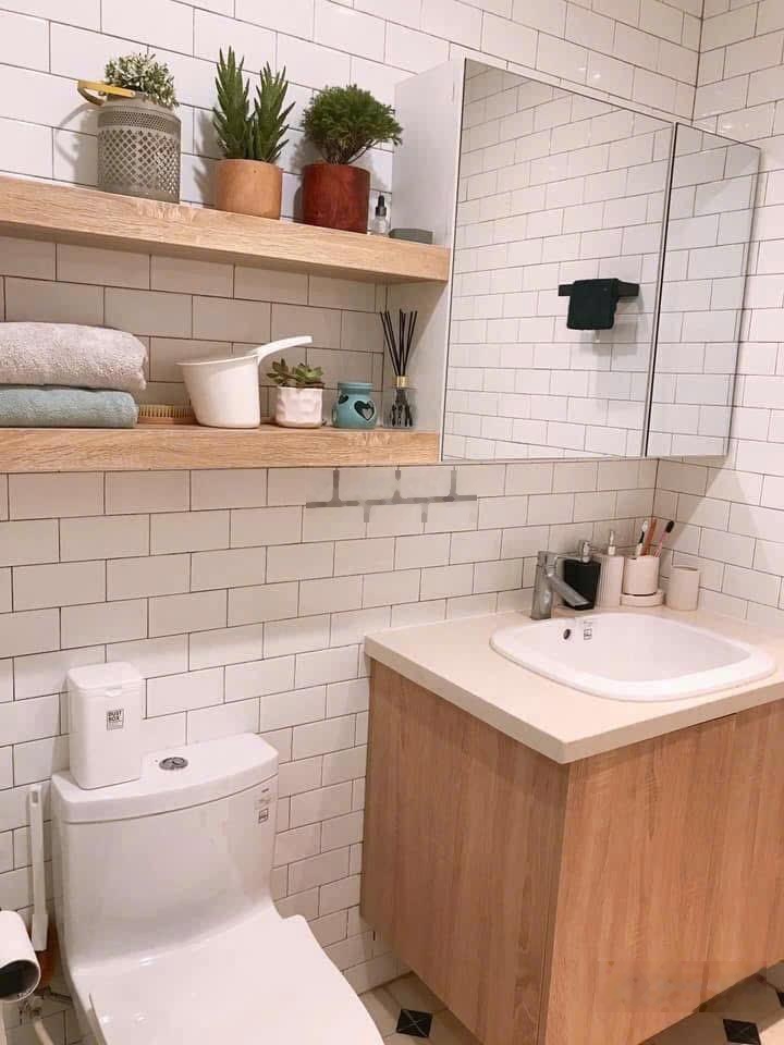 Chủ nhà gửi bán căn 2n2vs toà G2 Vinhomes Greenbay