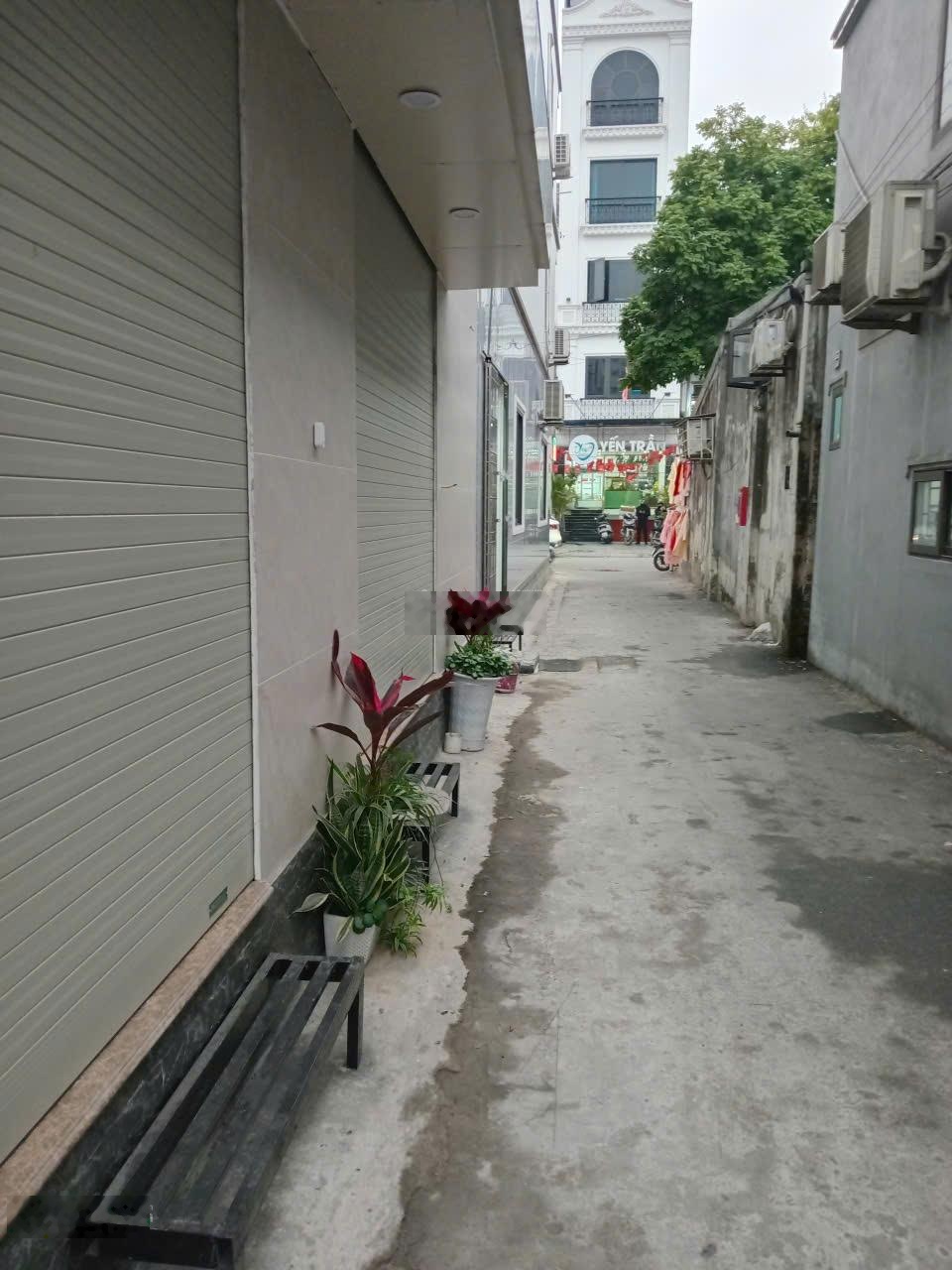 Chính chủ cần tiền gấp bán nhanh mảnh đất đường ô tô gần ôtô tránh tại Thạch Bàn