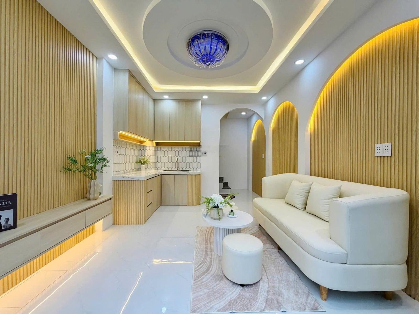 Nhà Chủ Kẹt Vốn, Đ.Tùng Thiện Vương, P2, Q8, DT 58m2, Giá 2 tỷ 790tr, Sổ Hồng Riêng Chính Chủ