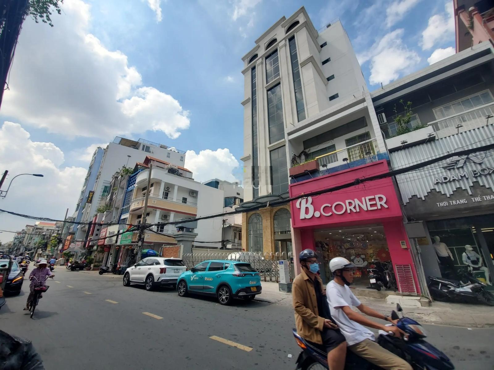 MT Huỳnh Văn Bánh giáp Lê Văn Sỹ, Q3_ 5 x13m, 3 tầng HDT 35tr Giá 22.5 tỷ TL