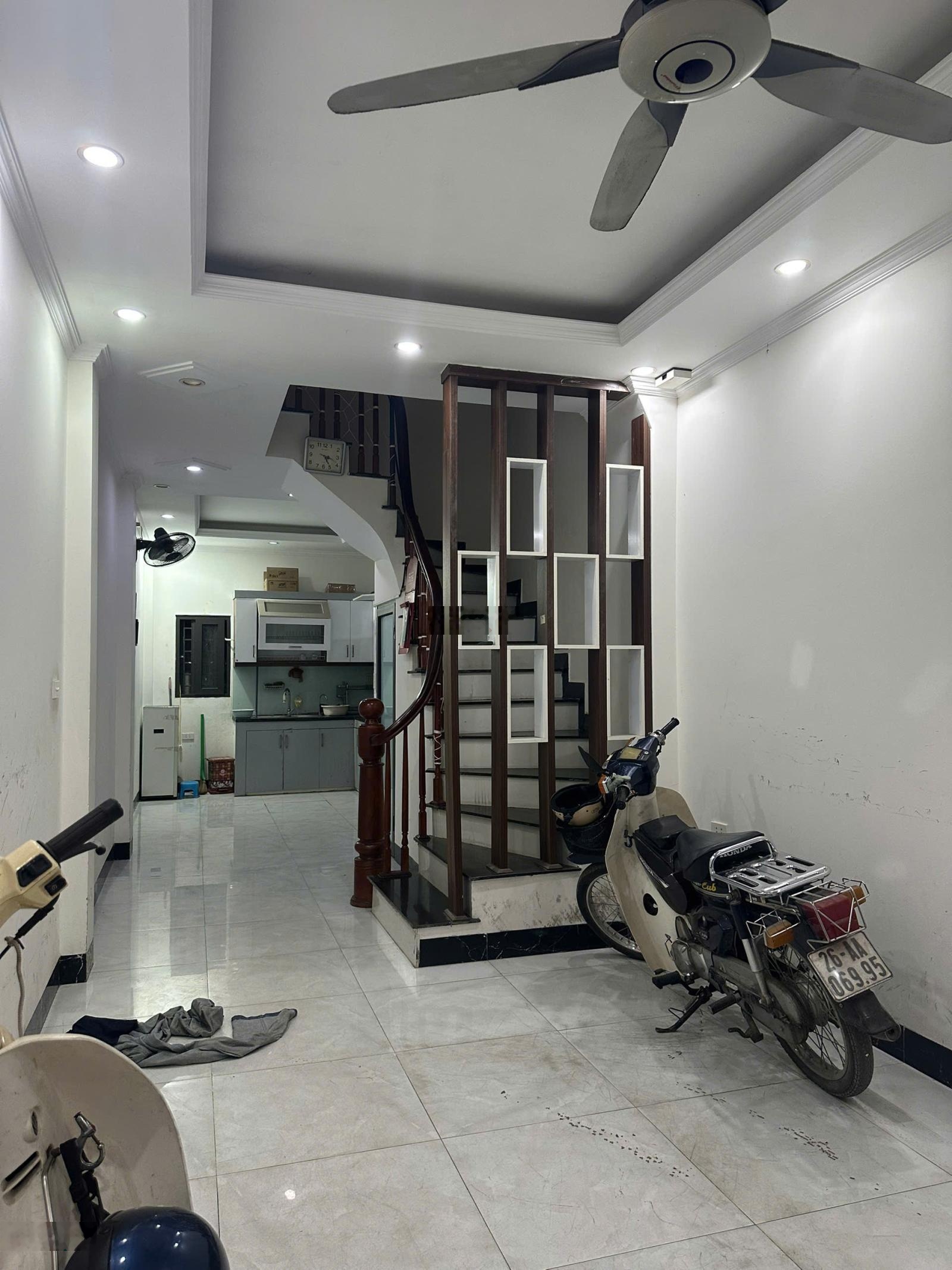 Bán nhà Chính chủ tại 1/15 Trung Văn