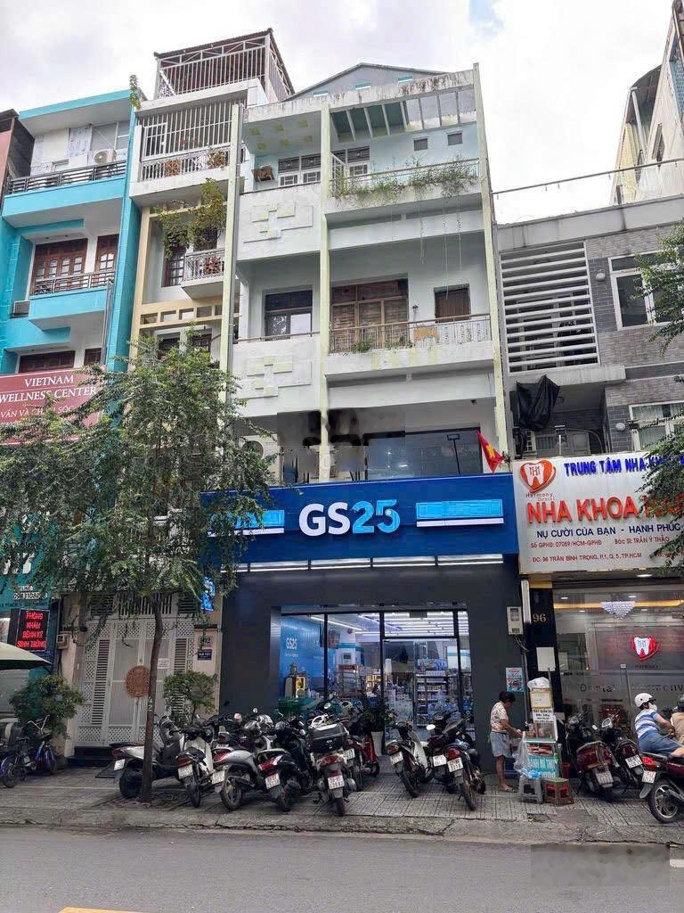 Siêu dòng tiền 70 triệu/th! Bán nhà mặt tiền Ngô Quyền quận 10 - 5x12m 6 tầng thiện chí bán 21,5 tỷ