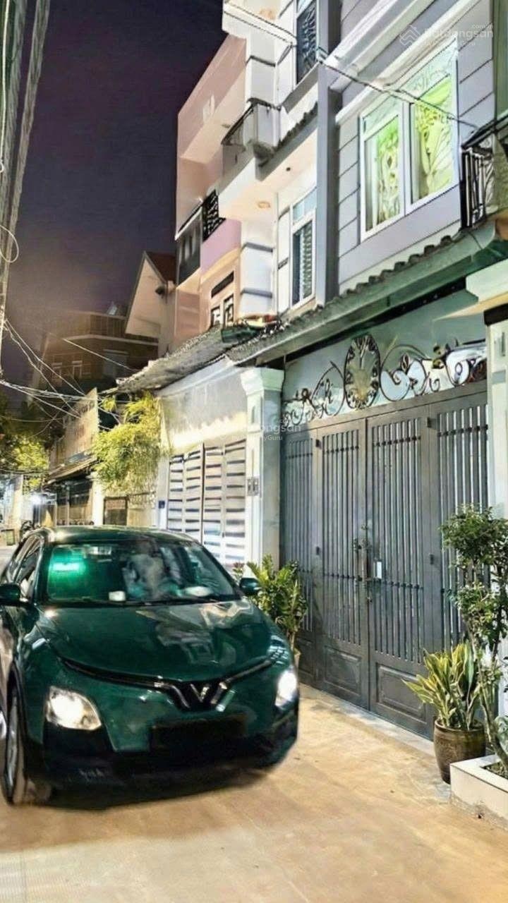 Vị Trí Hẻm Hiếm ,Nhà 4 Tầng Xe Hơi Chạy 1 Đường Đến Cửa 52m2 Nhỉnh 7 Tỷ