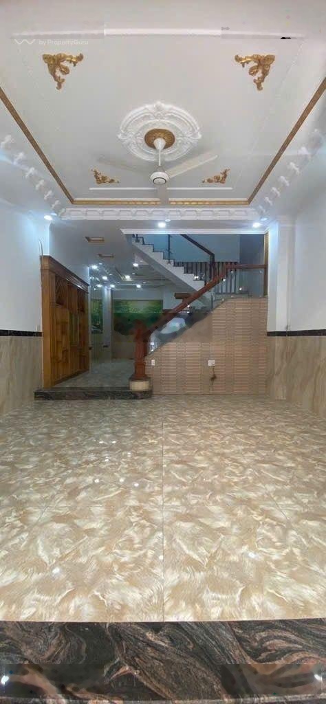 Quận tân phú-cam kết thật-siêu hiếm,rộng đẹp rẽ-bán nhà 4x15-3tầng-hẻm 8m-bờ bao tân thắng-sát aeon